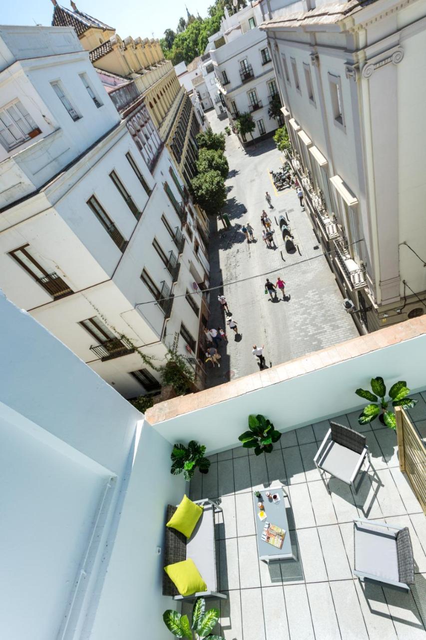 La Puerta De Palacio - Adults Only Seville Exterior photo